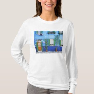 Italië, Burano. Een kleurrijk huis in Burano nabij T-shirt