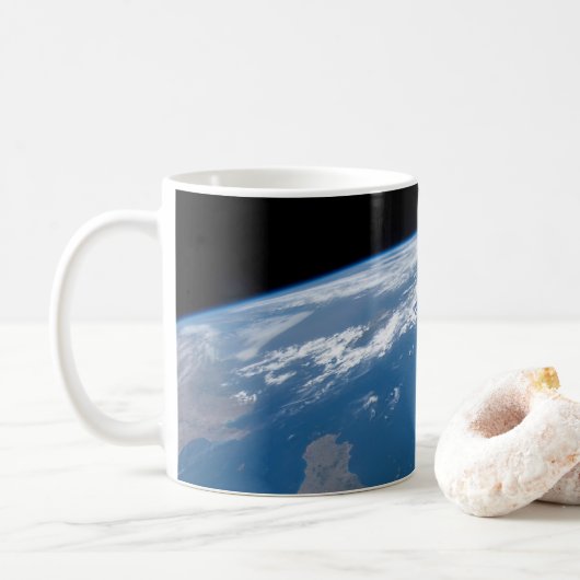 Italië en het eiland Sicilië. Koffiemok (Met donut)