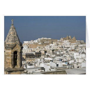 Italië, Ostuni, sluit uitzicht oude stad af
