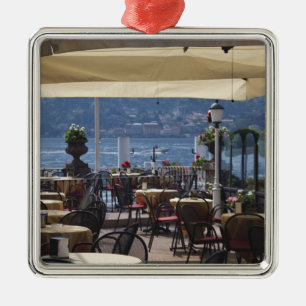 Italië, provincie Como, Bellagio. Lakeside café. Metalen Ornament