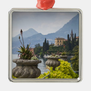 Italië, Provincie Lecco, Varenna. Villa Monastero, Metalen Ornament