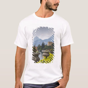 Italië, provincie Lecco, Varenna. Villa Monastero, T-shirt