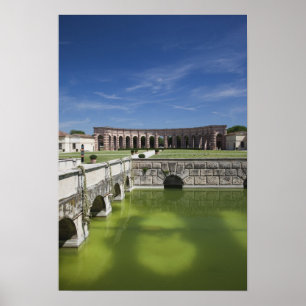 Italië, provincie Mantua, Mantua. Courtyard Poster