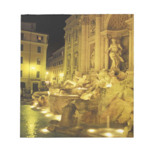 Italië, Rome. Trevi-fontein 's nachts. Notitieblok