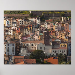 Italië, Sardinië, Bosa. Stadsgezicht met Castello Poster
