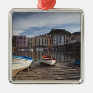 Italië, Sardinië, Bosa. Temo rivier en Ponte Metalen Ornament
