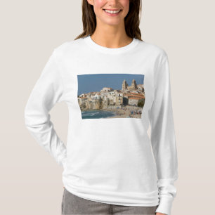 Italië, Sicilië, Cefalu, Uitzicht met Duomo uit T-shirt