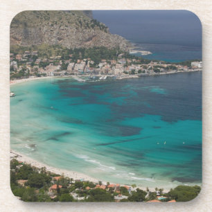 Italië, Sicilië, Mondello, Uitzicht op het strand Bier Onderzetter