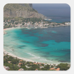 Italië, Sicilië, Mondello, Uitzicht op het strand  Vierkante Sticker
