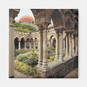 Italië, Sicilië, Palermo. De kloostergangen blijve Magneet