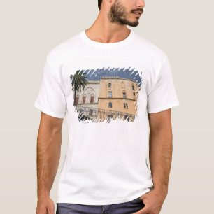 Italië, Sicilië, Palermo, Palazzo dei Normanni T-shirt