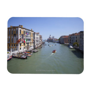 Italië, Venetië, Boats op kanaal in de stad Magneet