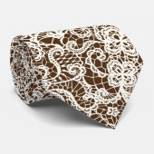 Ivoor Kant Op Bruin Stropdas (Opgerold)