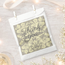 Ivory en Gray Floral Favor Bag Bedankzakje