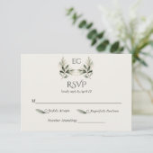 Ivory Olive Branch Monogram Wedding RSVP Kaartje (Staand voorkant)