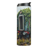 Ivy and Graffiti  Covered Abandoned Train  Thermosbeker (Gedraaid links)