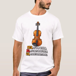Ja, het is een altviool. Nee, het is geen viool. T-shirt