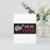 Ja, we zijn open! briefkaart (Staand voorkant)