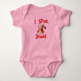 J'abîme des T-shirts et des cadeaux de chiens