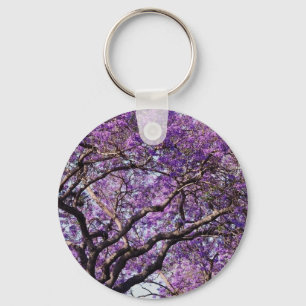 Jacaranda-boom in bloemen in het voorjaar sleutelhanger