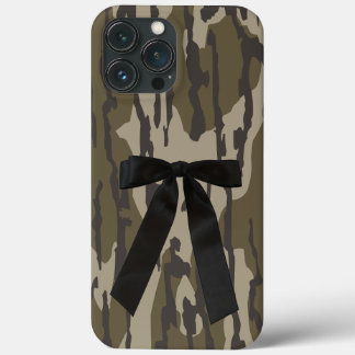 Jachtmeisje Bottom Lands Camo Zwart Booglint iPhone 13 Pro Max Hoesje