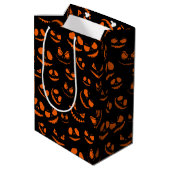 Jack-O-Lantern Medium Cadeauzakje (Achterkant Gekanteld)