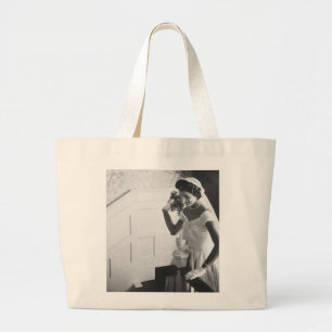 Jackie Kennedy, 1953 Grote Tote Bag