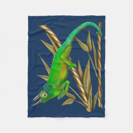 Jackson’s chameleon hanging out in the bamboo fleece deken (Voorkant)