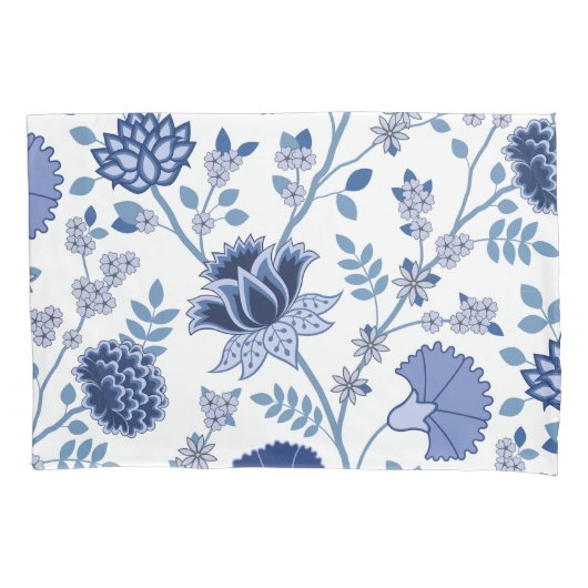 Jacobean Bloemen LG Patroon Blauw op Wit Kussensloop (Voorkant)