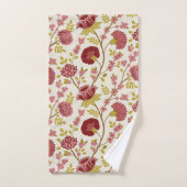 Jacobean Floral Grand Motif Reds Pinks Gold Creme (Serviette à main)