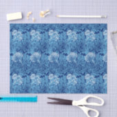 Jacobean Flower Damask, Sky Blue en White Tissuepapier (Craft)