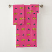 Jaguar pattern towel set: pink (En situation)