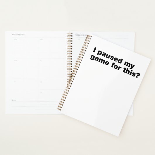 J'ai suspendu mon jeu pour ça ? (Devant avec enveloppe)