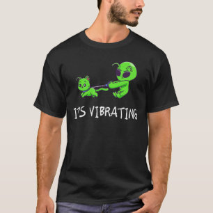 J'ai trouvé ce vibrant Alien drôle et t-shirt de c