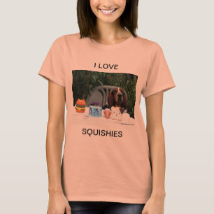 J'aime le T-shirt de Squishies comportant le