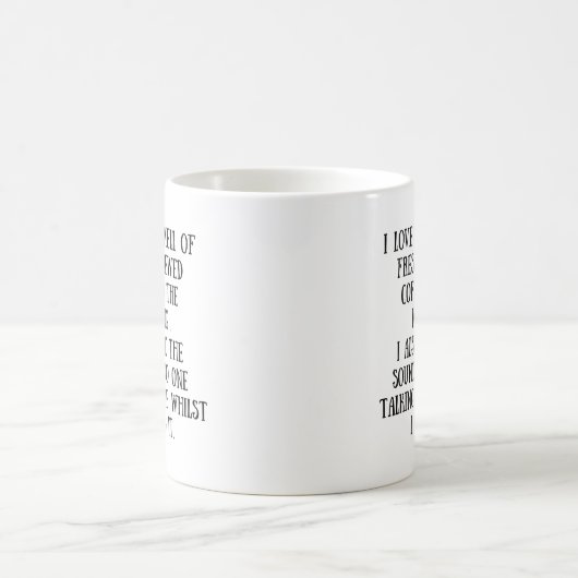 J'aime l'odeur de la tasse de café fraîchement (Centre)