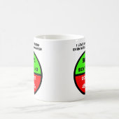 J'aime mon petit ami plus que le café Mug drôle (Centre)