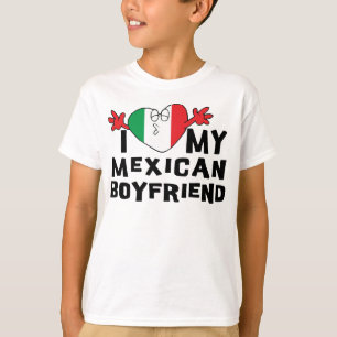 J'aime mon T-shirt mexicain de filles d'ami