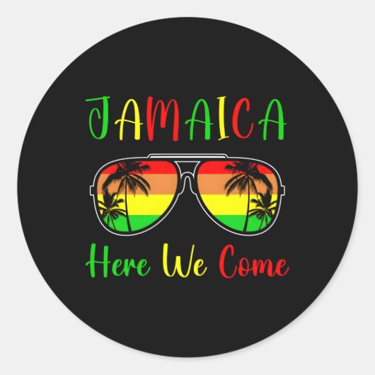 Jamaica Hier komen we 2023 2024 Jamaicaanse Reizen Ronde Sticker (Voorkant)