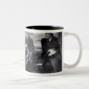 James en Lytton Strachey met Thoby, Adrian Tweekleurige Koffiemok