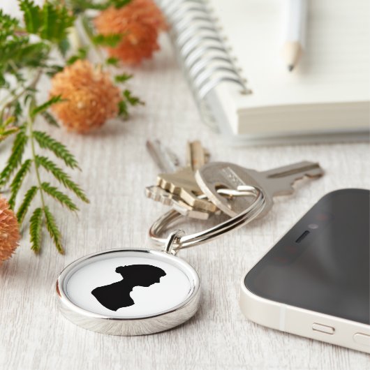 Jane Austen's Silhouette on a Keychain (Zijkant)