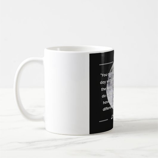 Jane Goodall cite mug (Gauche)