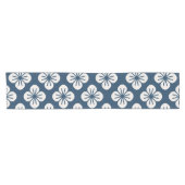 Japanese Navy Blue Ivory Floral Geometric Pattern Korte Tafelloper (Horizontaal)