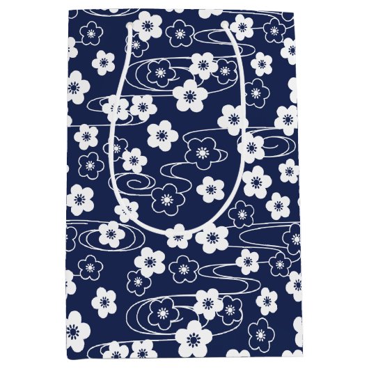 Japans Blauw Sakura Kersenbloesem Bloemen Medium Cadeauzakje (Voorkant)