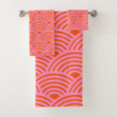 Japans Oranje roze golflengte Seigaiha Pattern Pre Bad Handdoek (Insitu)