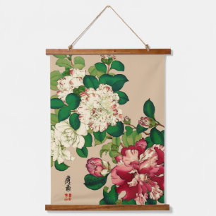 Japanse Camellias. Diep roze op beige Hangend Wandkleed