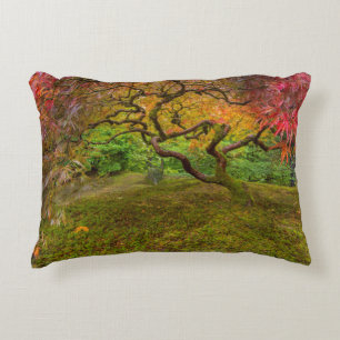 Japanse esdoorn in herfstkleuren decoratief kussen