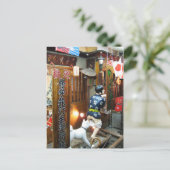 Japanse Humor - Dog Pulling Pants Down Briefkaart (Staand voorkant)