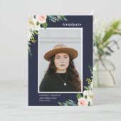 Jardin Floral Graduation Photo Invitation (Debout devant)
