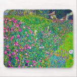 Jardin Italien, Gustav Klimt<br><div class="desc">Gustav Klimt (14 juillet 1862 - 6 février 1918) était un peintre symboliste autrichien et l'un des membres les plus importants du mouvement de sécession de Vienne. Klimt est réputé pour ses peintures, ses peintures murales, ses croquis et autres objets d'art. En plus de ses oeuvres figuratives, qui comprennent des...</div>
